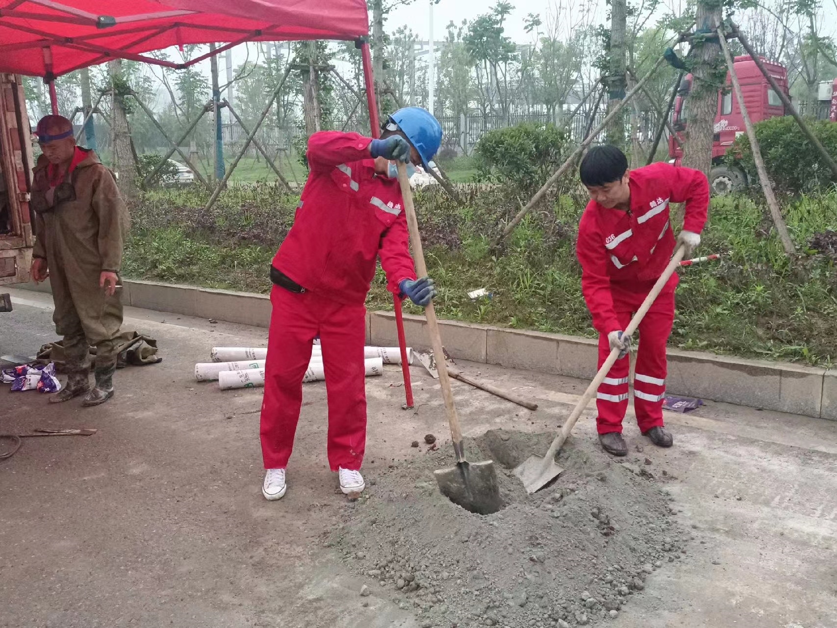 景东管道疏通哪家好】及时进行市政管道清淤